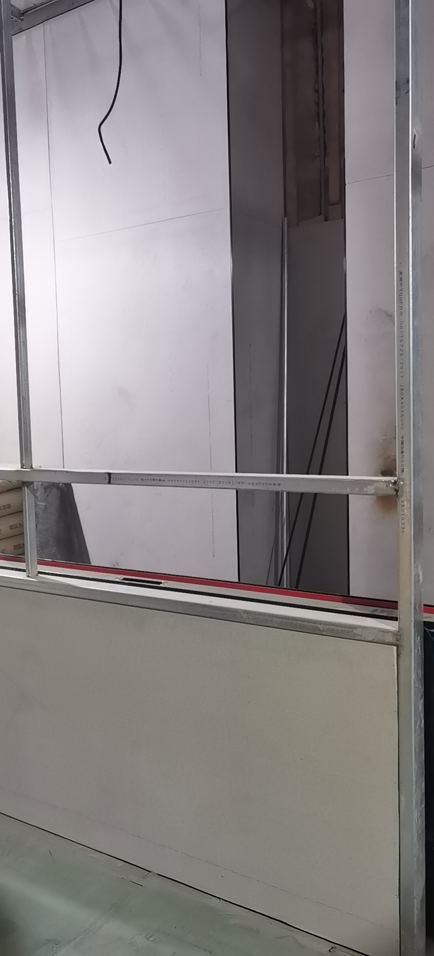 王品西堤牛排佛山王府井項(xiàng)目施工中(圖11)